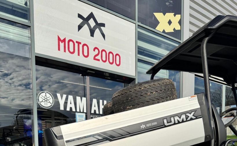 YAMAHA UMX AC 2