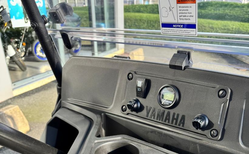 YAMAHA UMX AC 10