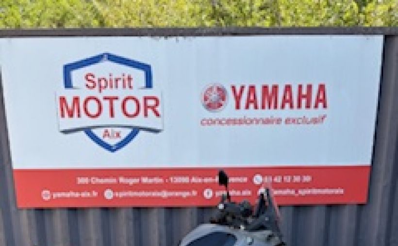 YAMAHA XTZ TENERE 700 1