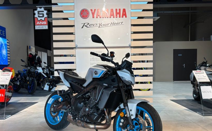 YAMAHA MT-09 0