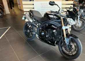 TRIUMPH SPEED TRIPLE 1050 - 2012