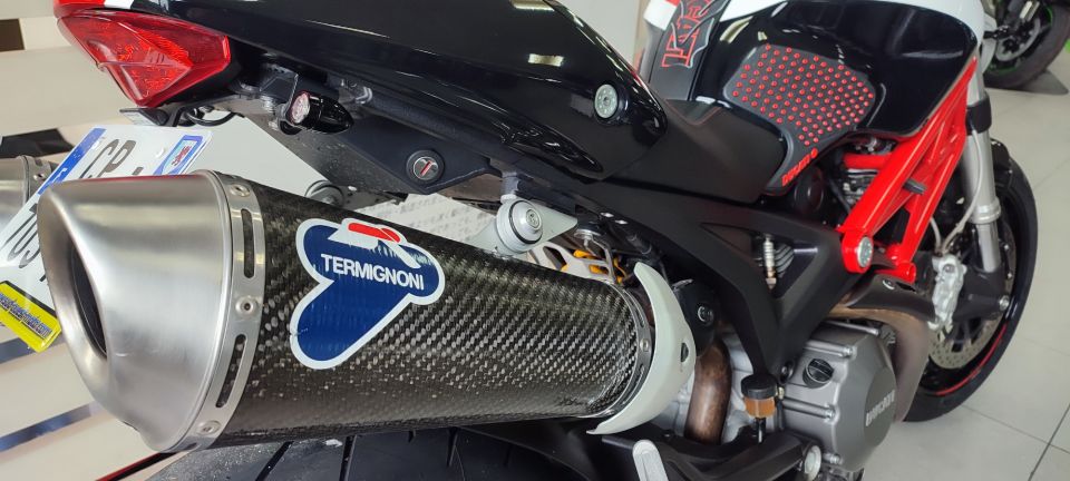 DUCATI 796 MONSTER 45