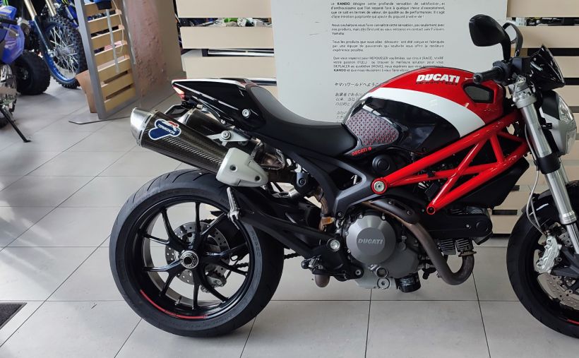 DUCATI 796 MONSTER 0