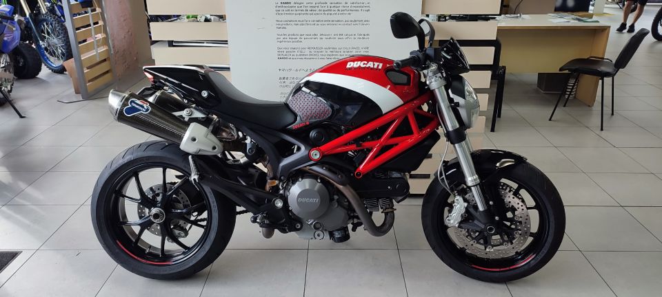 DUCATI 796 MONSTER 0
