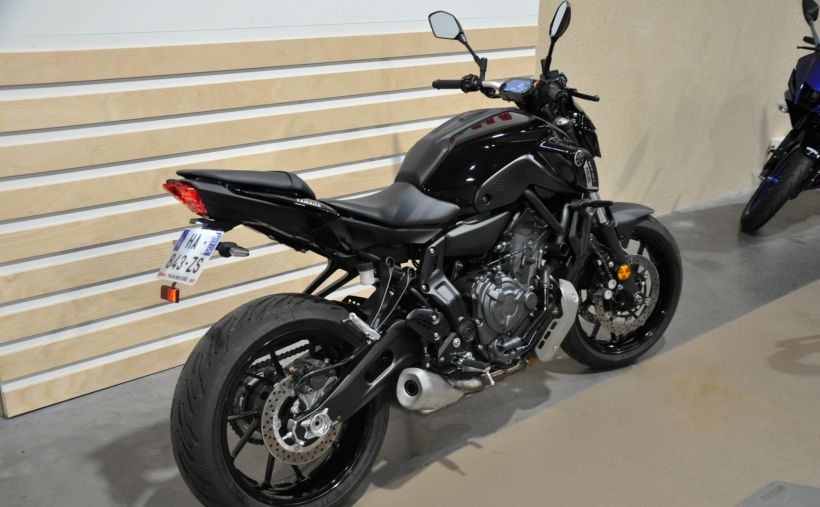 YAMAHA MT-07 PURE 35KW 4