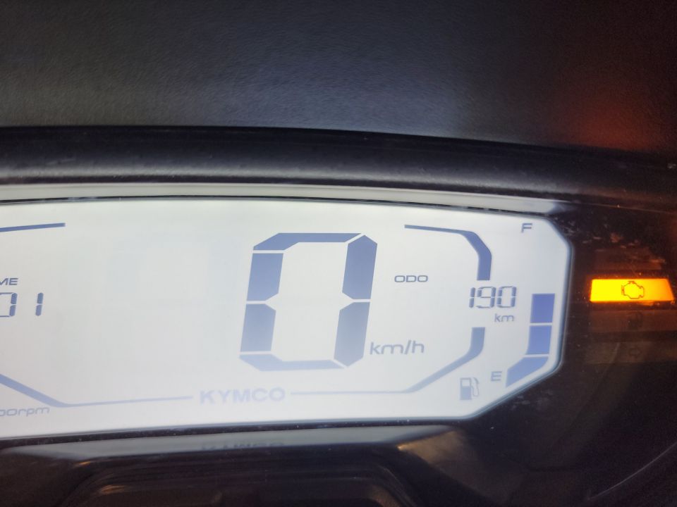 KYMCO SKYTOWN 125 15