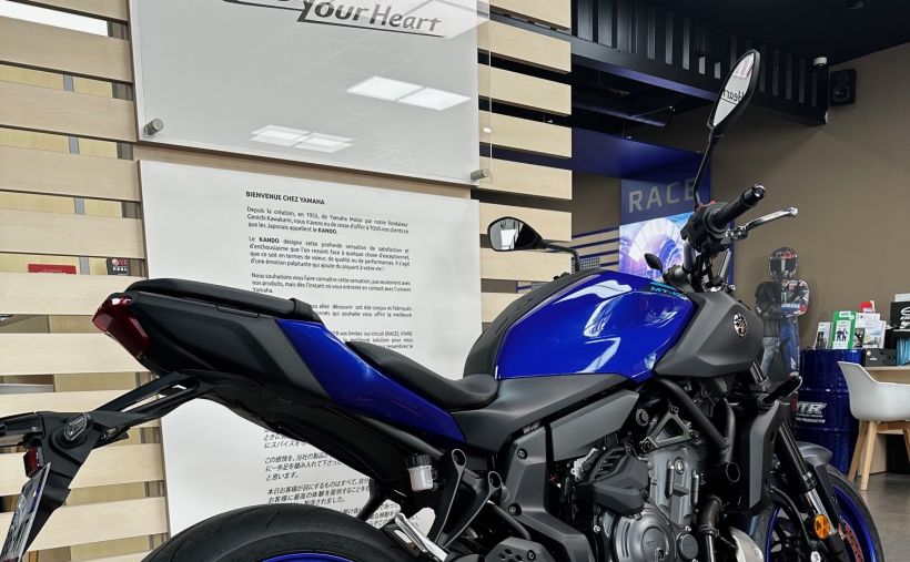 YAMAHA MT-07 (47.5CV) 3