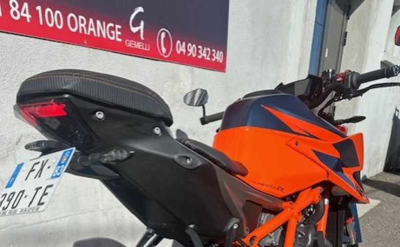 KTM 1290 SUPER DUKE R 2
