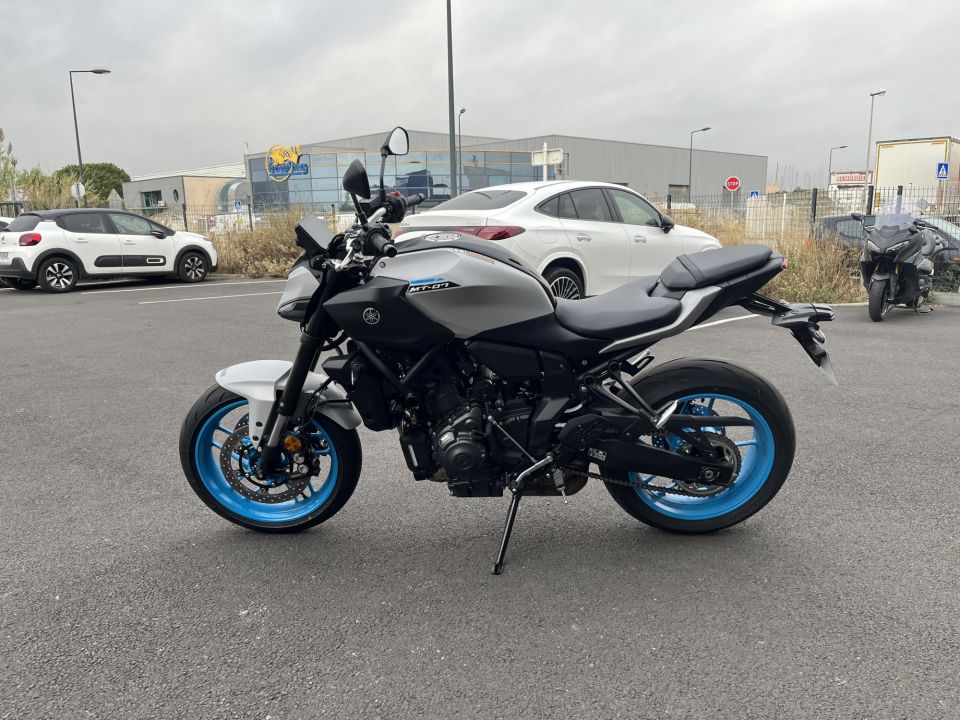 YAMAHA MT-07 (47.5CV) 0