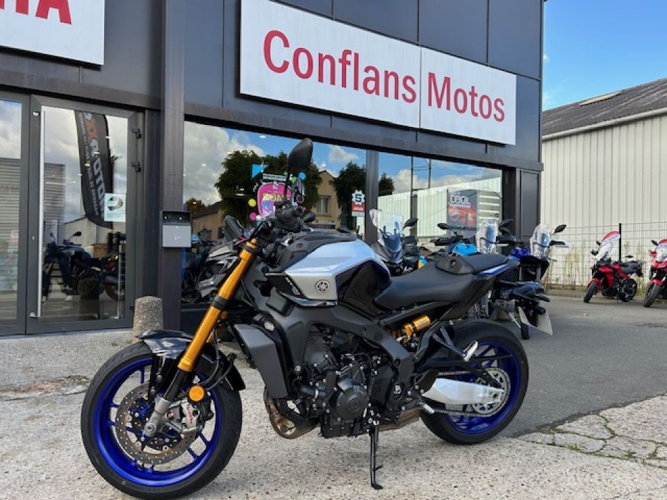 YAMAHA MT-09 SP 0
