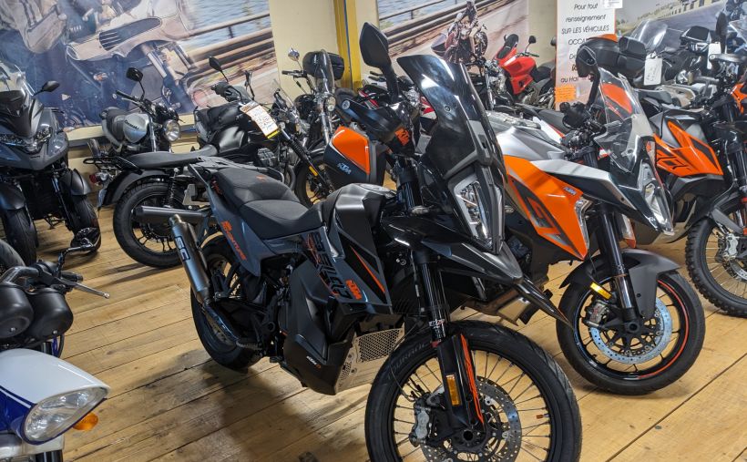 KTM 890 ADVENTURE 11