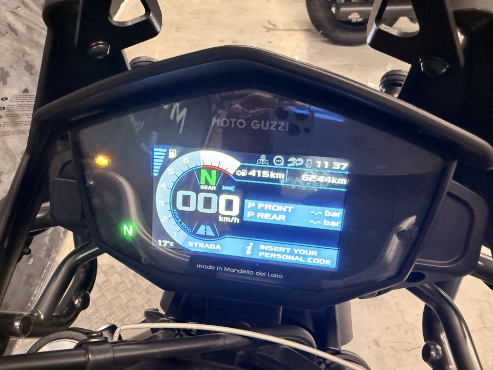 MOTO GUZZI V85 TT TRAVEL PACK 850 27