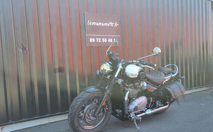 TRIUMPH SPEEDMASTER 1200 2