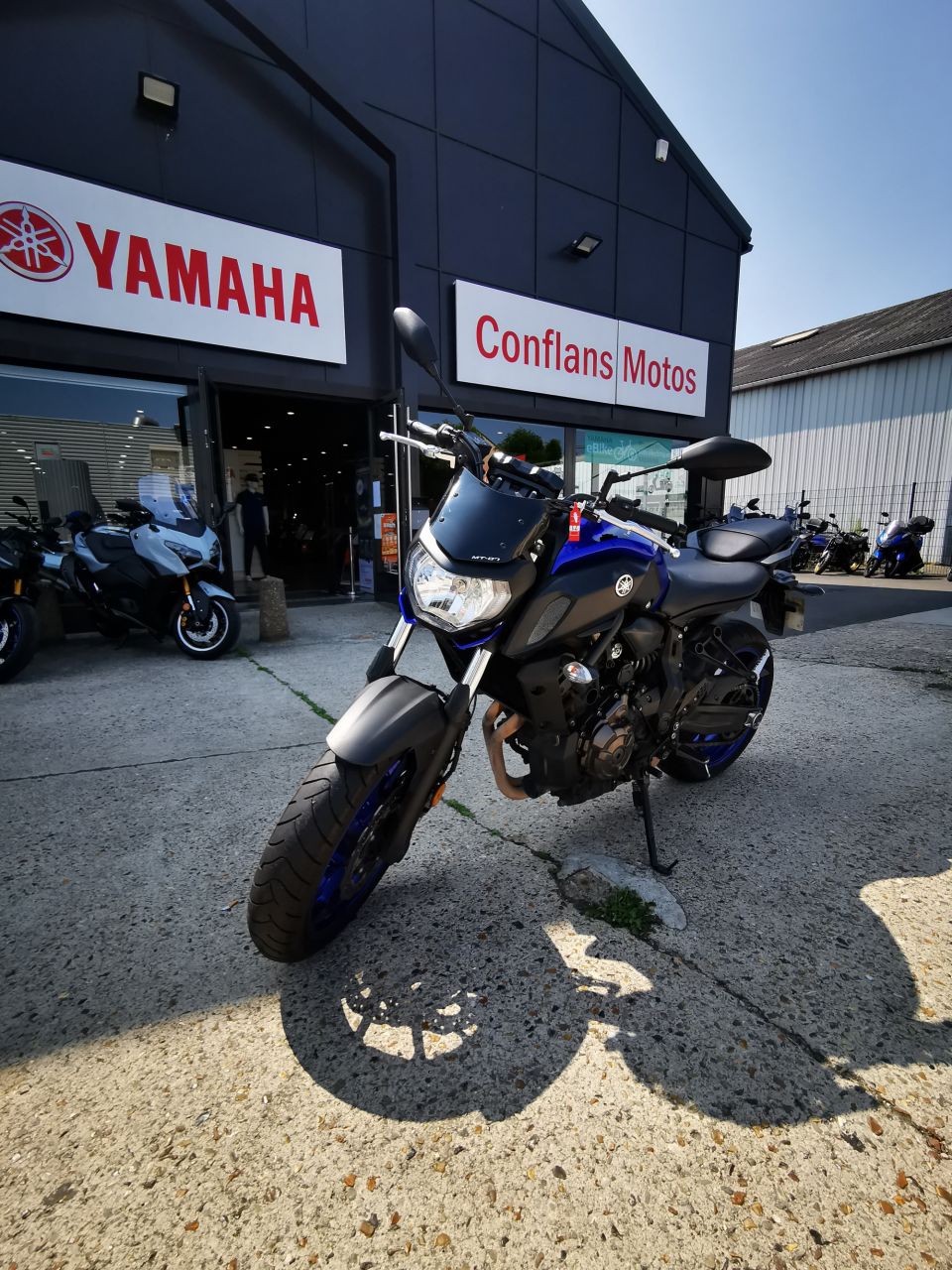 YAMAHA MT-07 1