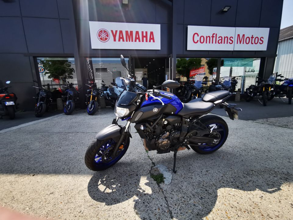 YAMAHA MT-07 0