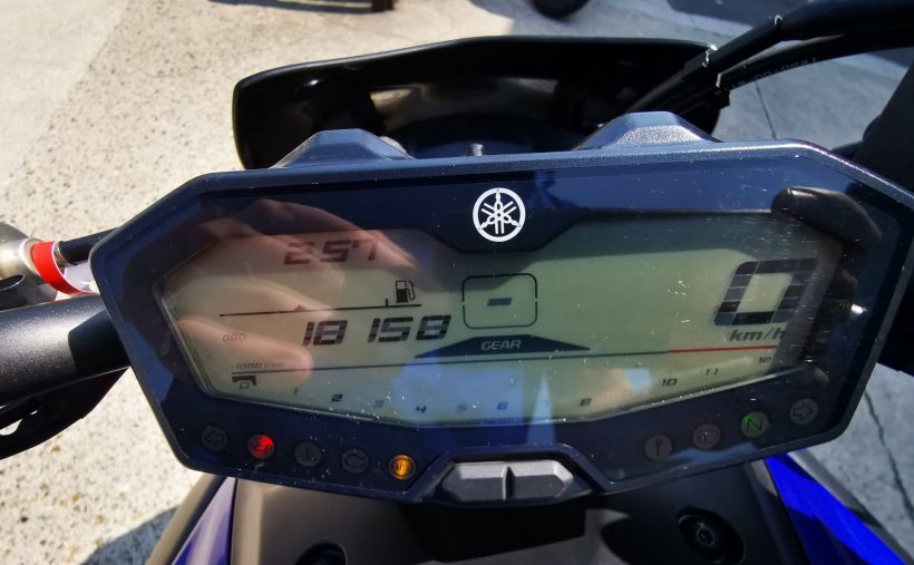 YAMAHA MT-07 3