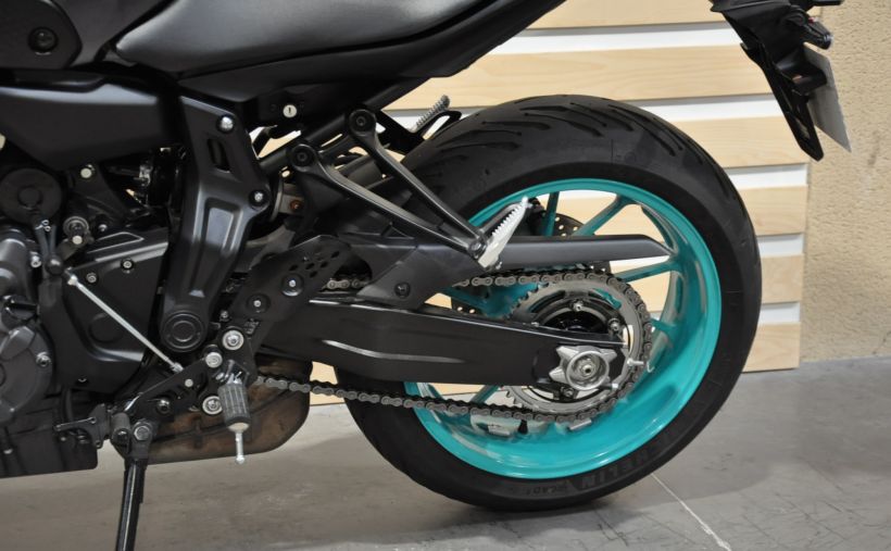 YAMAHA MT-07 (47.5CV) 8