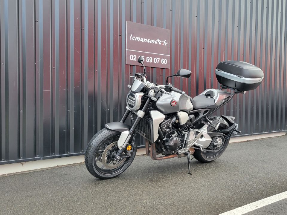 HONDA CB 1000 R 25