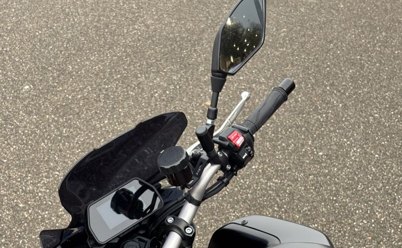 YAMAHA MT-10 4