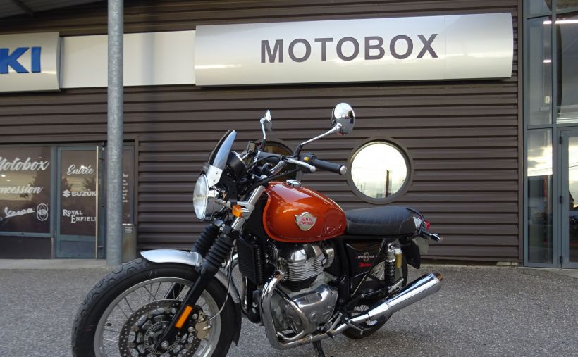 ROYAL ENFIELD INTERCEPTOR 1