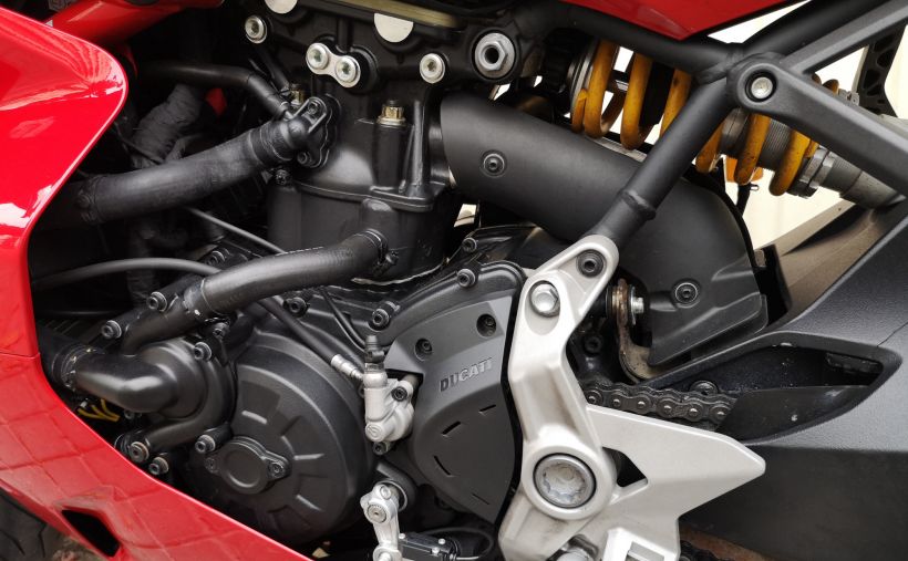 DUCATI SUPERSPORT 950 S 44