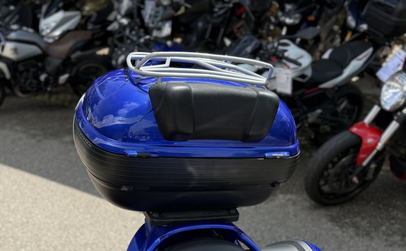 YAMAHA FJR 1300 2