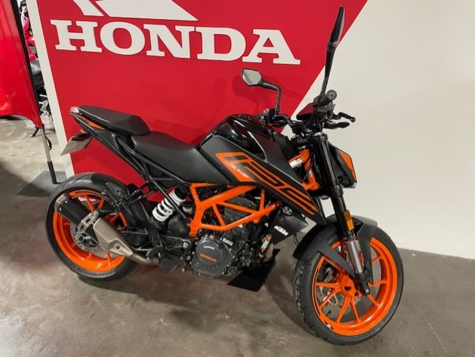KTM 125 DUKE ABS 0