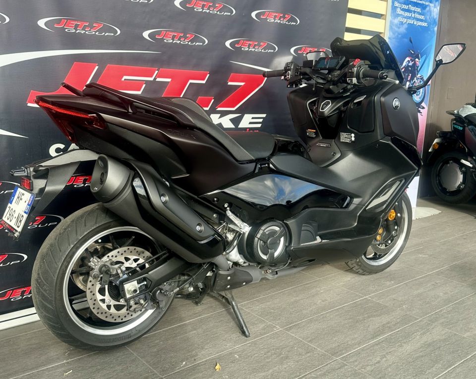 YAMAHA XP T-MAX 560 TECH MAX 2