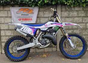 YAMAHA YZ125 MONSTER ENERGY - 2023