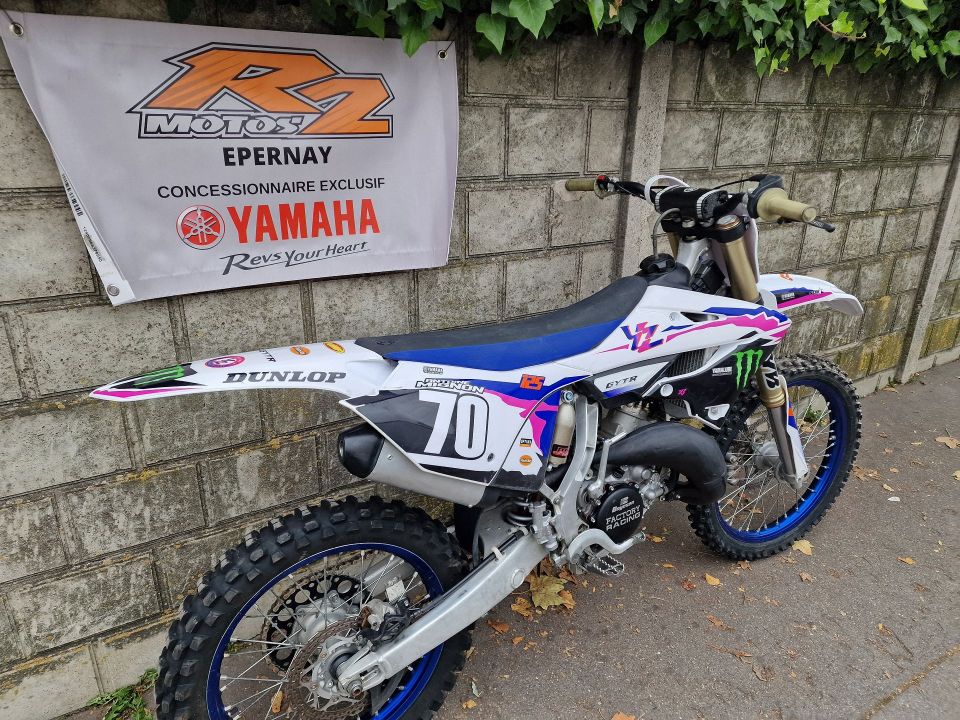 YAMAHA YZ125 MONSTER ENERGY 2