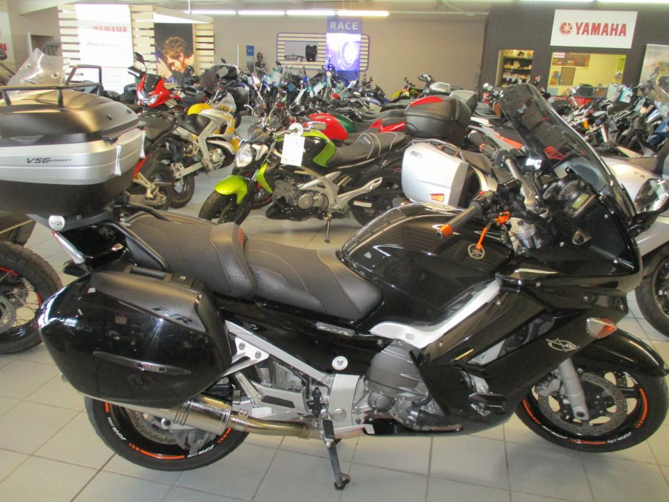 YAMAHA FJR 1300 ABS 20