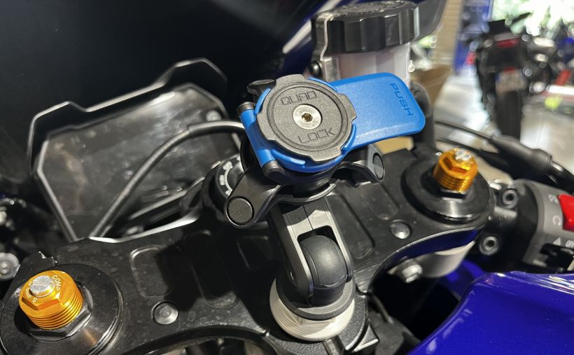 YAMAHA YZF-R7 8