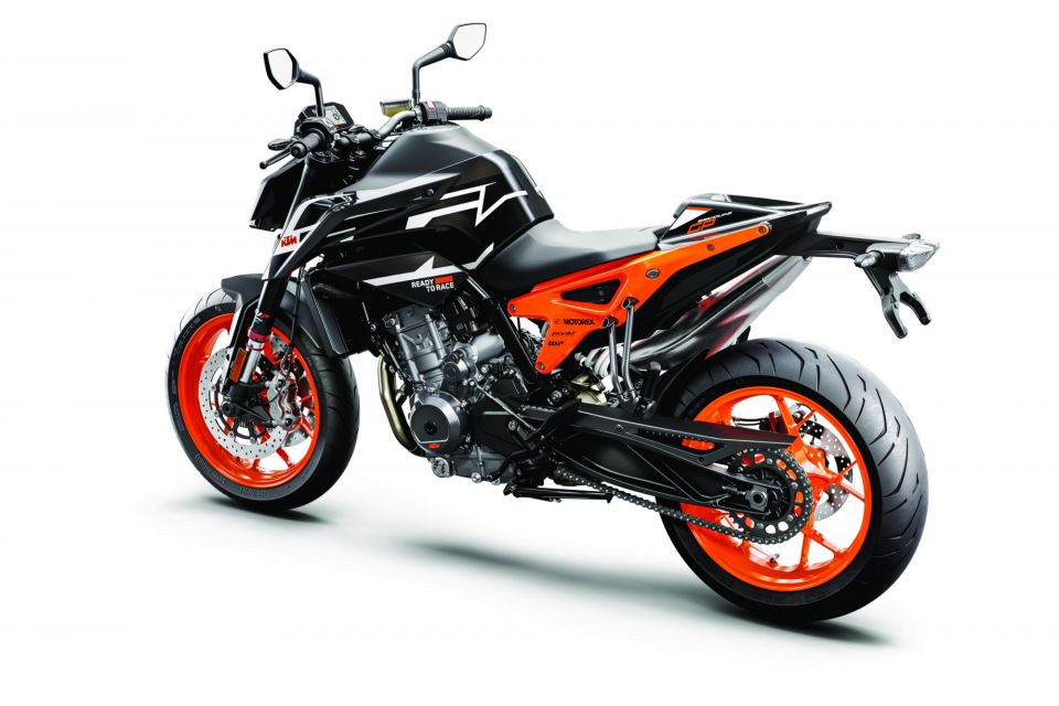 KTM 890 DUKE 32