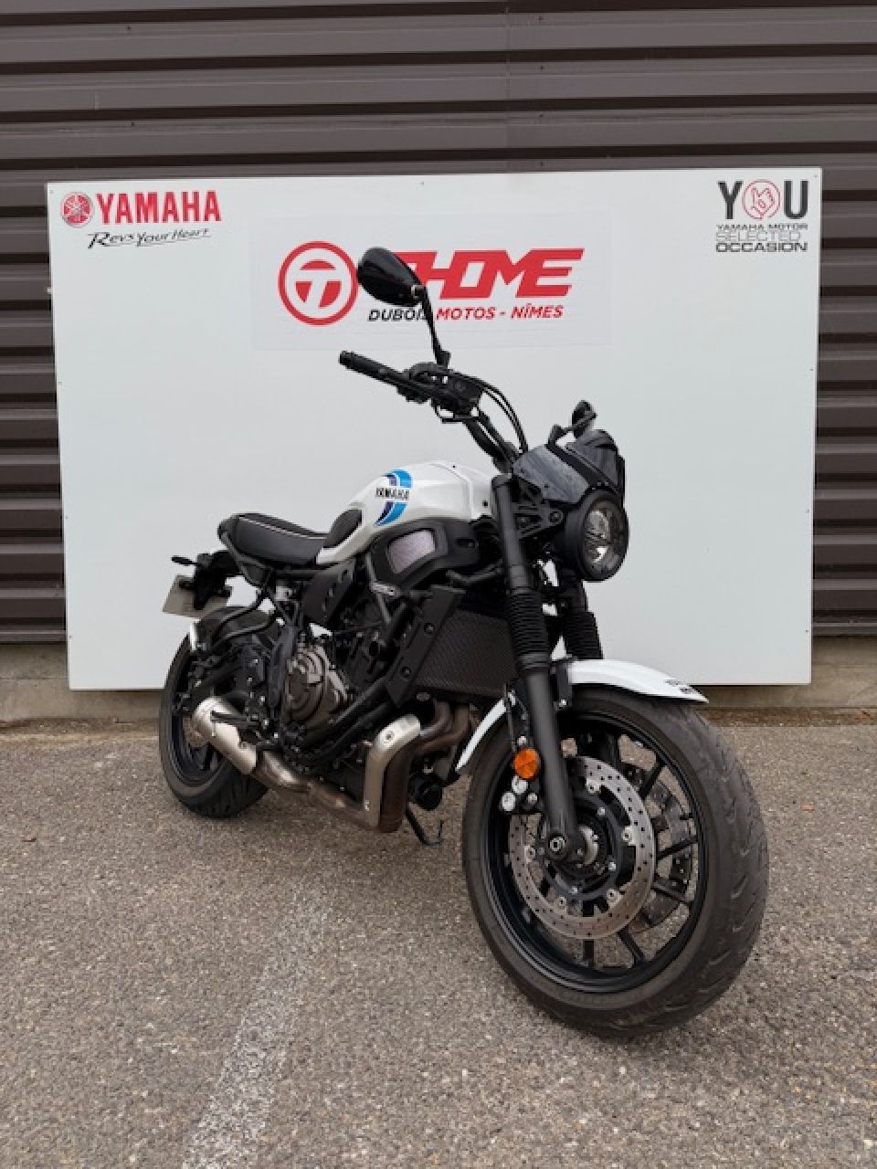 YAMAHA XSR 700 1