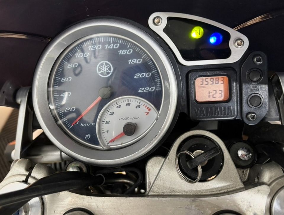 YAMAHA BT 1100 BULLDOG 24