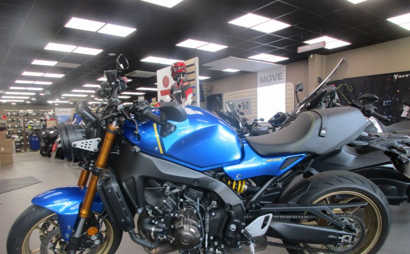 YAMAHA XSR 900 0