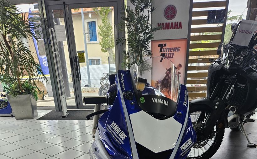 YAMAHA YZF-R6 3