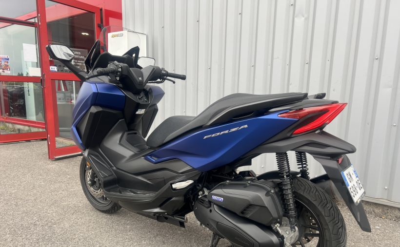 HONDA NSS FORZA 125 36