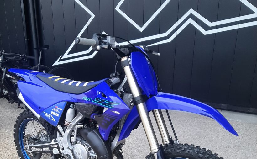 YAMAHA YZ 125 1