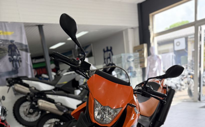 YAMAHA XT 660X 2