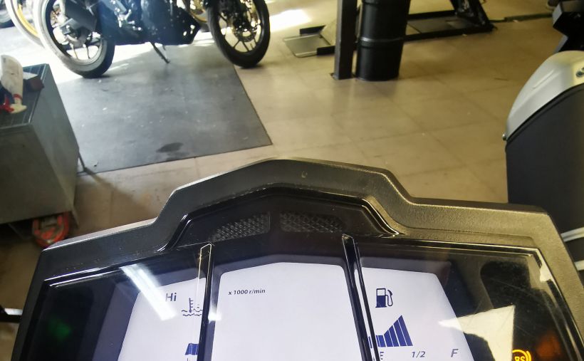 YAMAHA MT-125 3