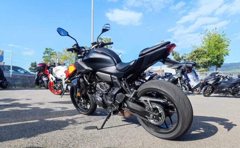 YAMAHA MT-07 (47.5CV) 3