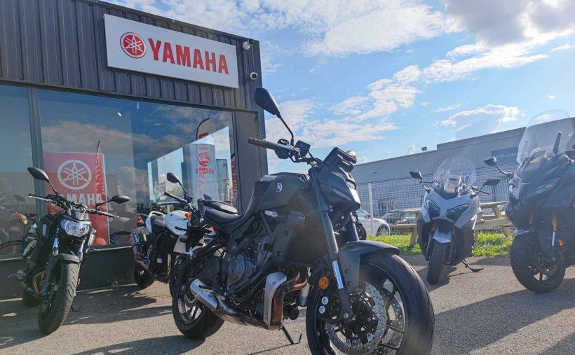 YAMAHA MT-07 (47.5CV) 1