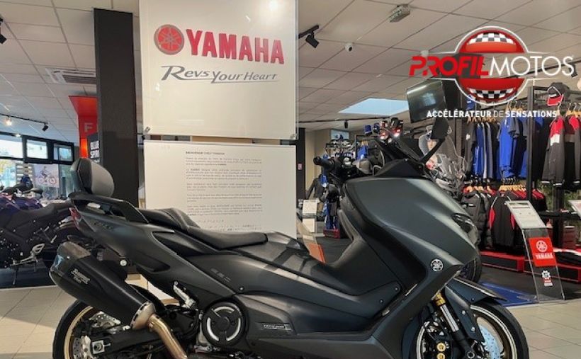 YAMAHA XP T-MAX 560 TECH MAX KAMO 0