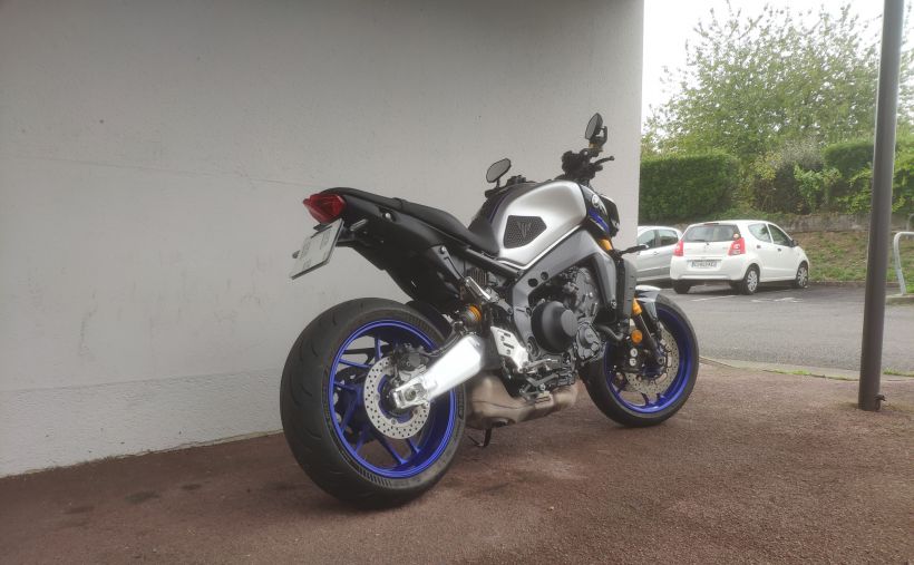 YAMAHA MT-09 SP 2