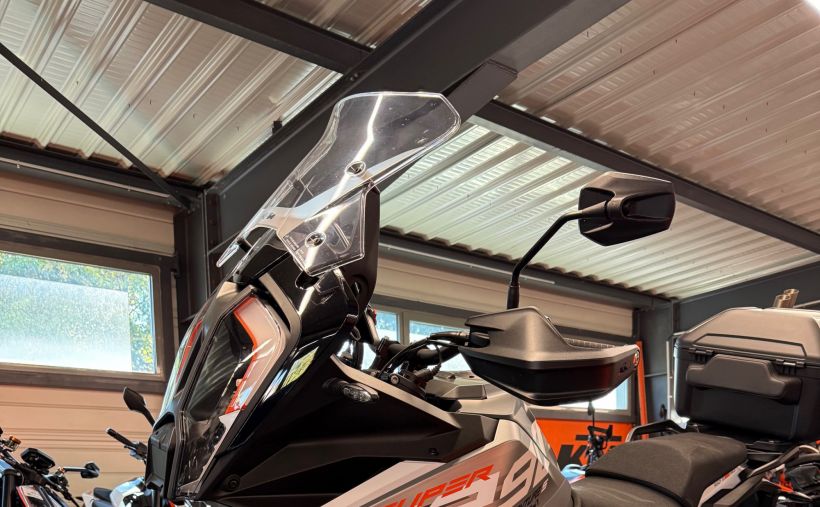 KTM 1290 SUPER ADVENTURE S 8