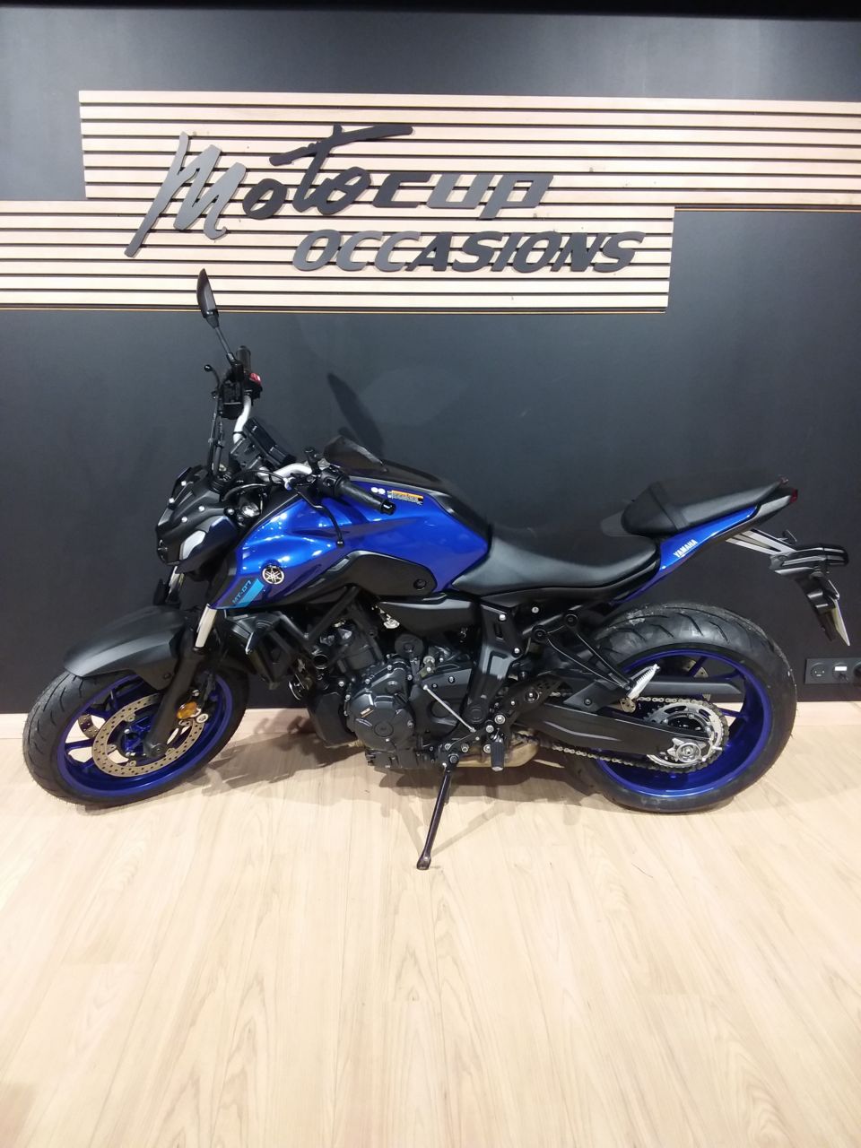 YAMAHA MT-07 1