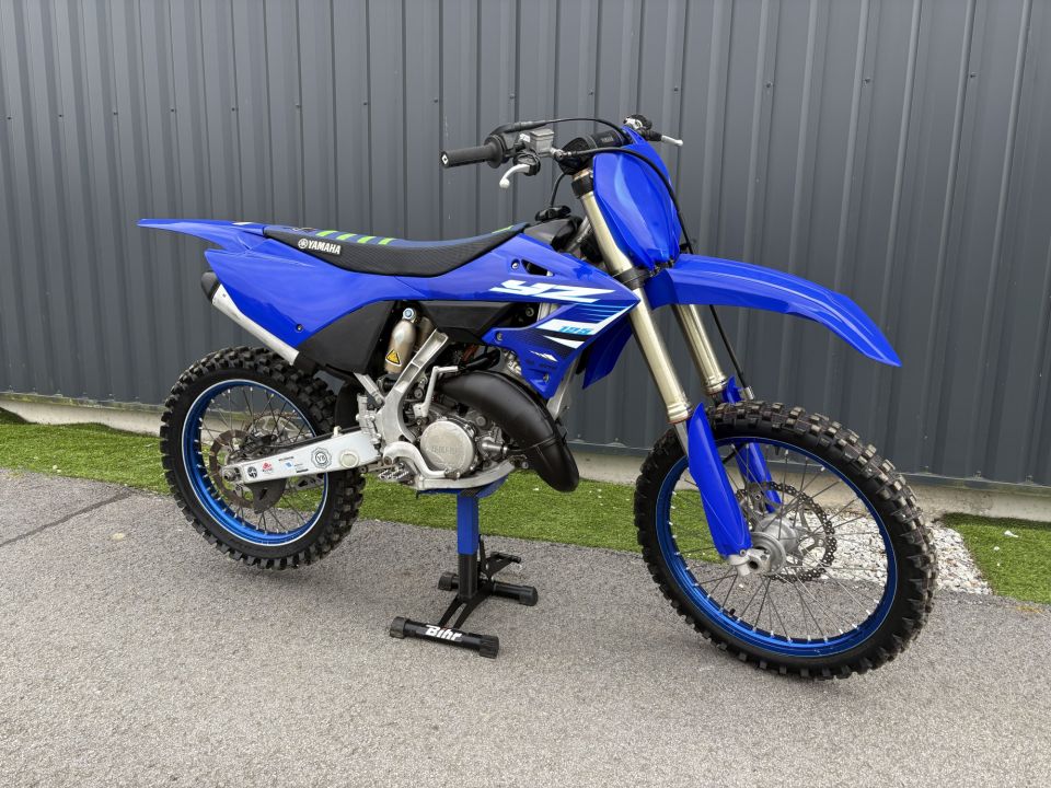 YAMAHA YZ 125 5