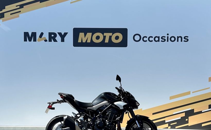 KAWASAKI Z900 0