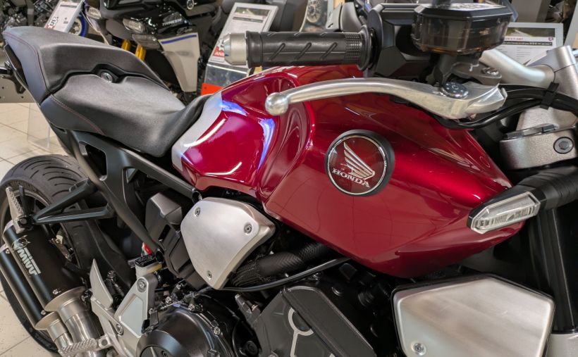 HONDA CB 1000 R ABS 30